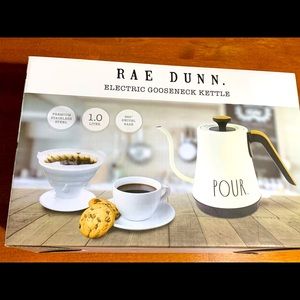 Rae Dunn Electric Gooseneck Kettle.